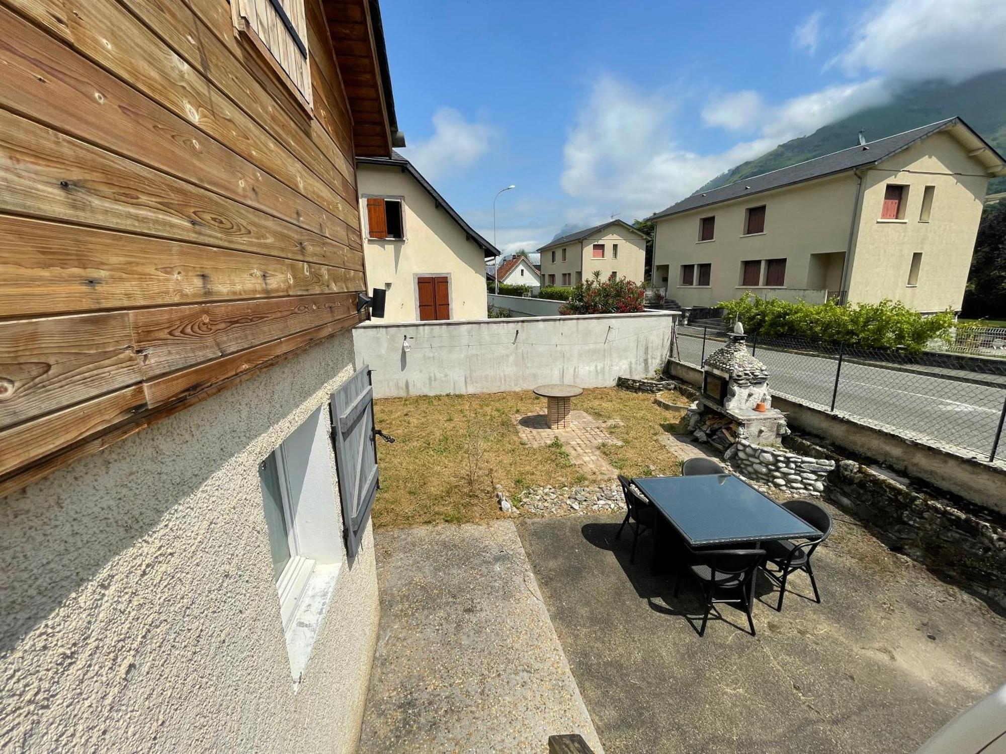 Apartment Cocoon Avec Jardin Et Vue Montagne